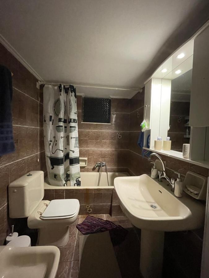 Karras' Home Golos Dış mekan fotoğraf